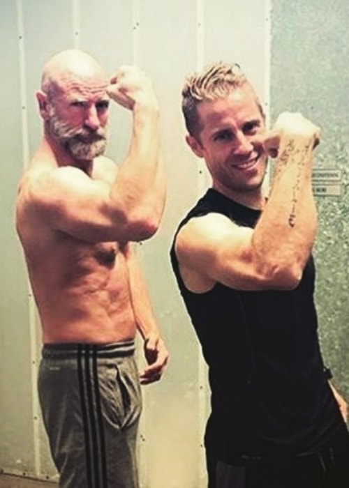 Graham gezien op een foto met fitnesstrainer Nicky Holender in april 2016