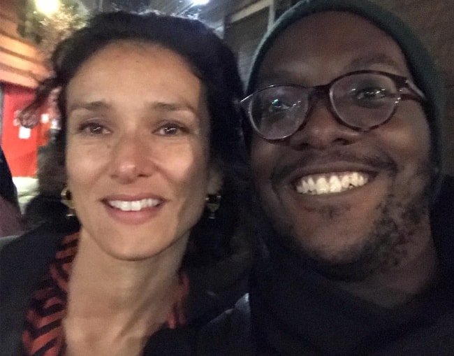 Indira Varma in a selfie with Samuel