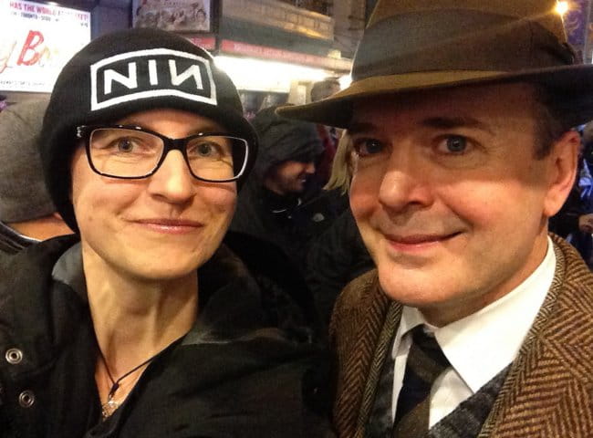 Jefferson Mays in a selfie with his fan