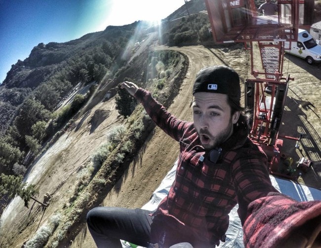 Justin Chatwin as seen in a selfie in May 2016