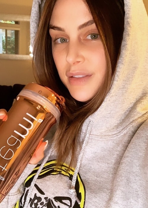 Lala Kent in a selfie in December 2018