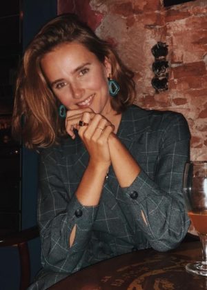 Lisanne de Jong Height, Weight, Age, Body Statistics - Healthy Celeb