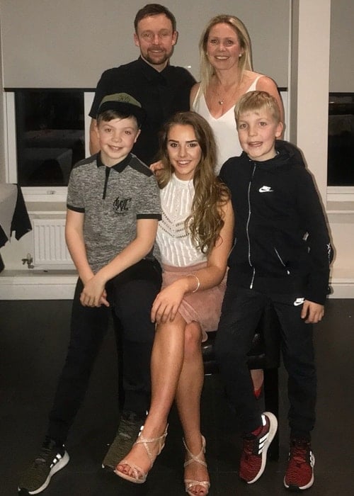 Mollie Winnard with her family in a picture taken in March 2018