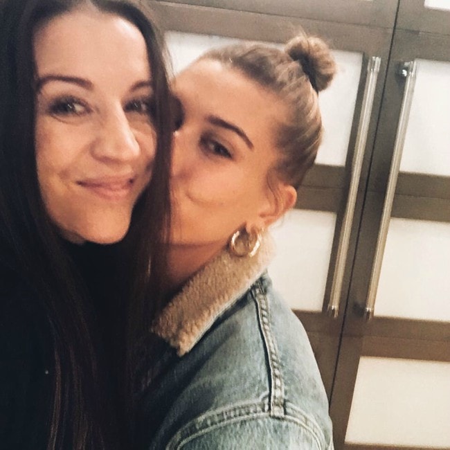 Pattie Mallette in an Instagram selfie with Hailey Bieber in January 2019