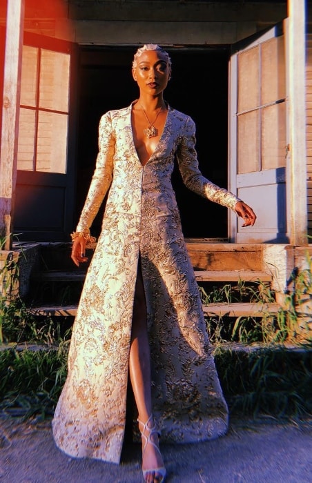 Tati Gabrielle all dressed-up