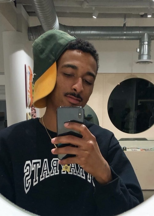 Travis Bennett in a selfie in November 2018