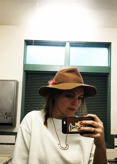 Eloise Mumford in a selfie in February 2019