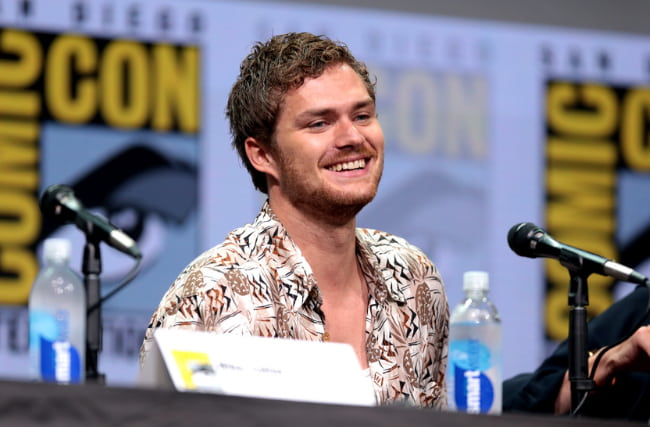 Finn Jones speaking at the 2017 San Diego Comic Con International