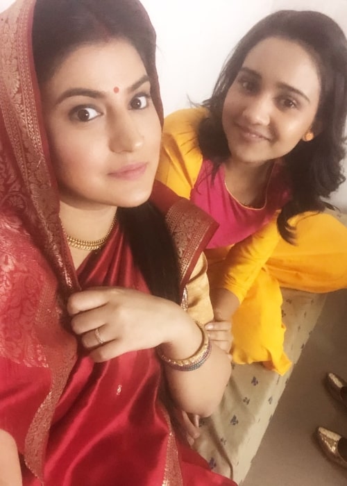 Subuhi Joshi as seen in a selfie with Ashi Singh in Film City, Mumbai in December 2018