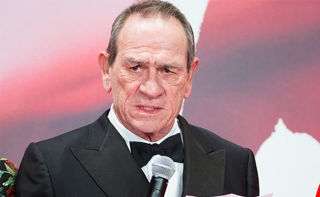 Tommy Lee Jones Height, Weight, Age, Spouse, Family, Facts, Biography