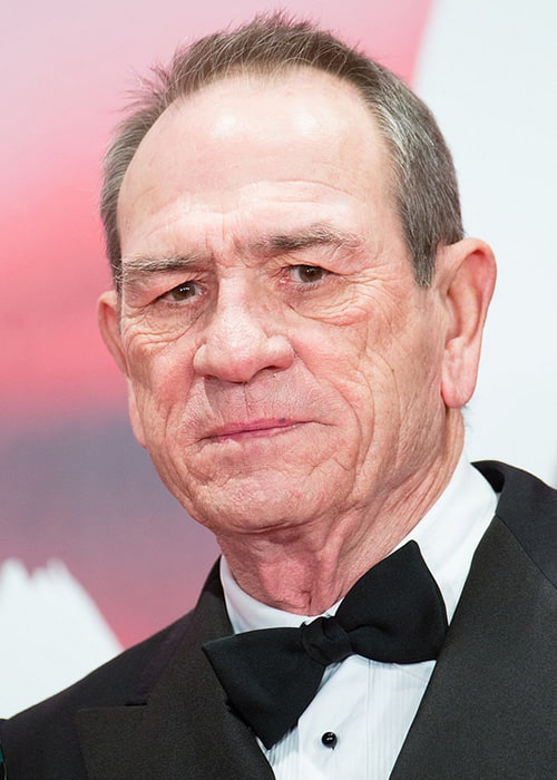 Tommy Lee Jones Age Marshal samuel gerard in the the fugitive. Tadoram