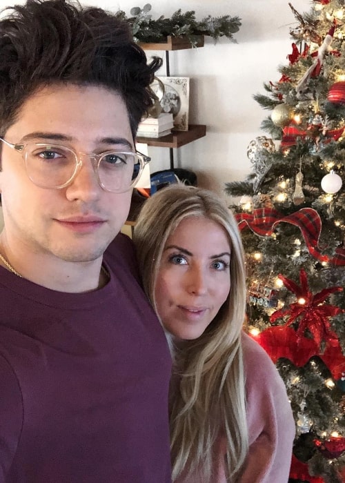 Chris Galya as seen while taking a Christmas selfie with Heather Catania in December 2018