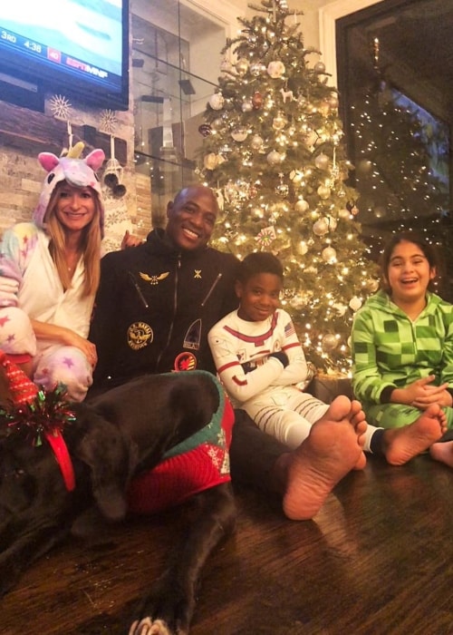 DeMarcus Ware as seen with his girlfriend, Angela Daniel, and his children in a Christmas picture in December 2018