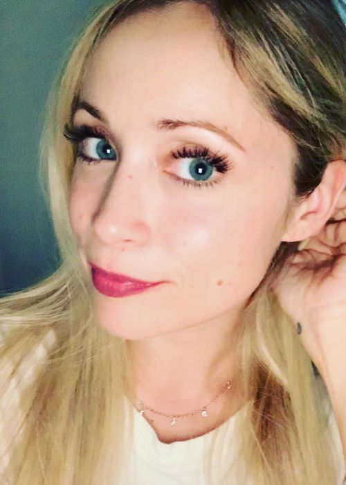Emme Rylan in an Instagram Selfie in March 2019