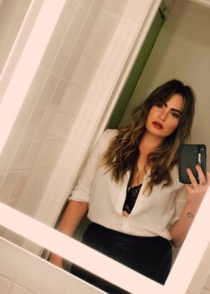 Kathryn Gallagher Height, Weight, Age, Facts, Family, Biography