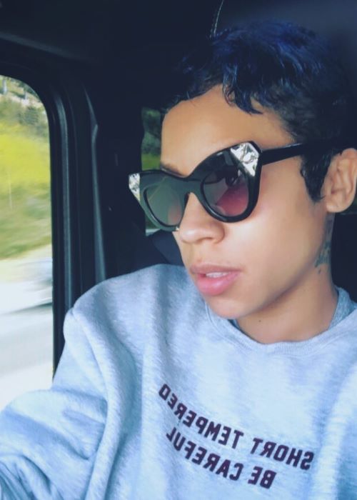 Keyshia Cole in an Instagram Selfie in April 2019