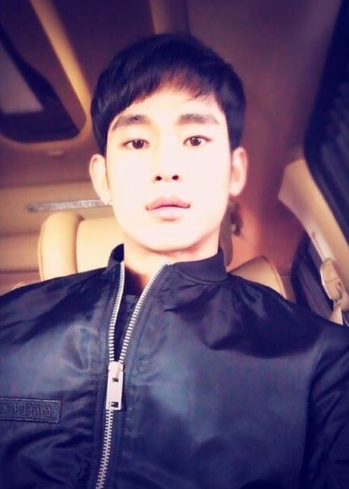 Kim Soo-Hyun in an Instagram Selfie in September 2016