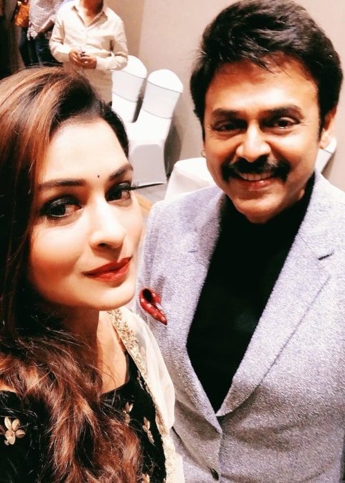 Payal Rajput as seen in a selfie with Venkatesh Daggubati in Hyderabad in March 2019