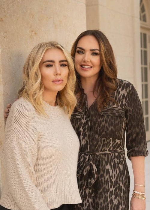 Petra Ecclestone (Left) as seen while posing with her older sister, Tamara Ecclestone Rutland, in Los Angeles, California