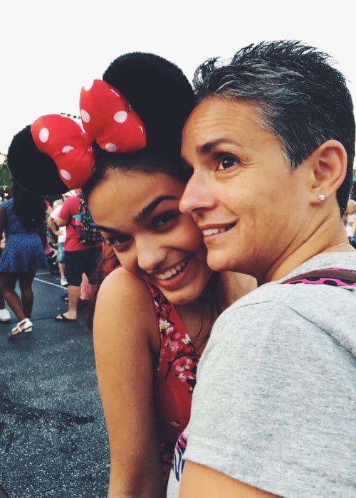 Rachel Zegler as seen in a picture with her mother Gina in June 2018