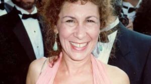 Rhea Perlman