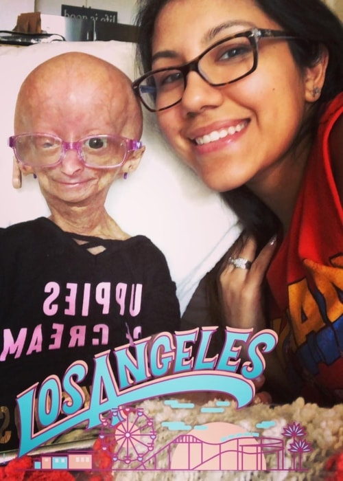 Adalia Rose as seen in a picture with her mother Natalia taken in March 2018