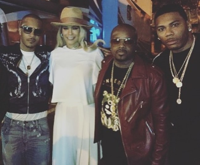 Blu Cantrell as seen while posing for a picture with Jermaine Dupri, Nelly Mo (Corner Right), and TIP (Corner Left)
