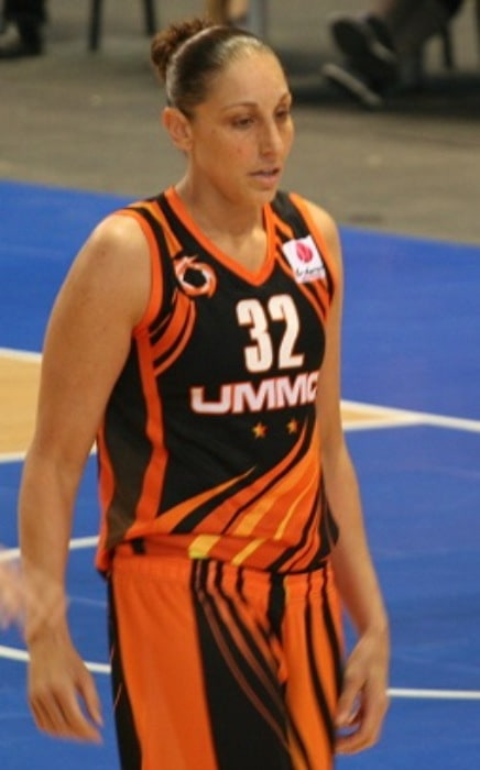 Diana Taurasi during a match in December 2014