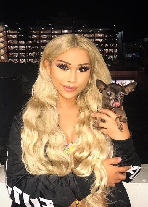 Eden Estrada as seen while posing with her Teacup Chihuahua named Meme(ree) The Doll in September 2017 at Third Street Promenade in Santa Monica, California, United States