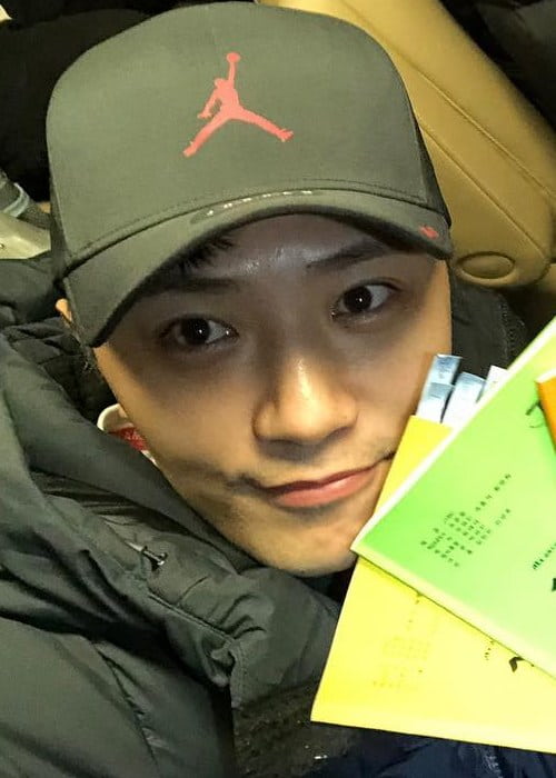 Jin Goo in an Instagram selfie as seen in February 2019