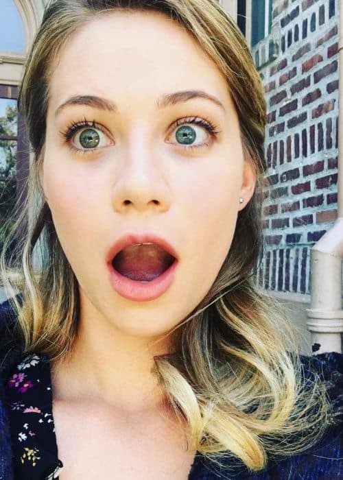 Amanda Leighton in an Instagram selfie as seen in October 2017