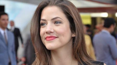 Julie Gonzalo Height, Weight, Age, Body Statistics