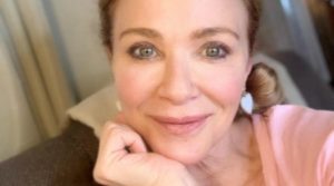 Lauren Holly
