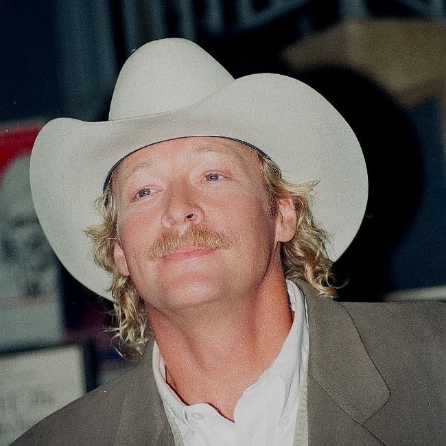 Alan Jackson Height, Weight, Age, Spouse, Family, Facts, Biography
