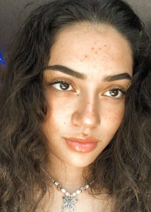 Avani Gregg Height, Weight, Age, Body Statistics - Healthy Celeb