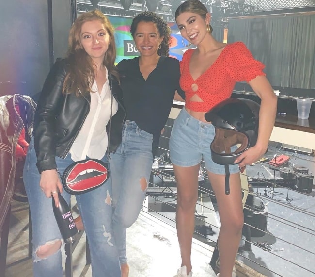 Cathy Kelley as seen while posing for a picture alongside Ana Yanez (Center) and Hannah Hershman (Left) in May 2019