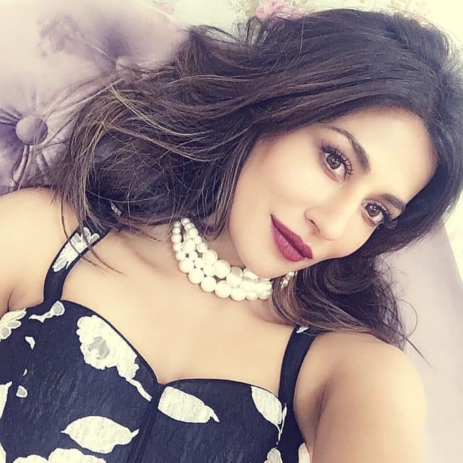 Chitrangada Singh in an Instagram selfie as seen in April 2018