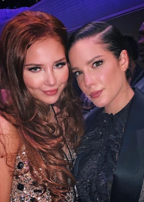 Chloe Jane (Left) as seen in a picture with the famous singer and songwriter, Halsey, at the Songwriters Hall of Fame in June 2019