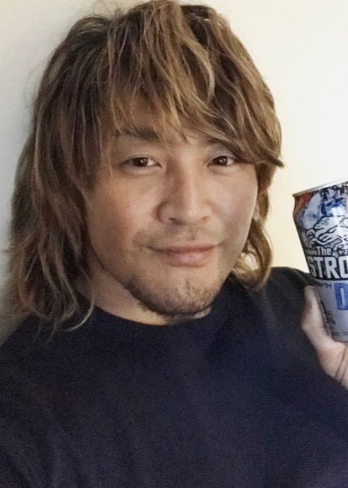 Hiroshi Tanahashi in a selfie as seen in May 2019
