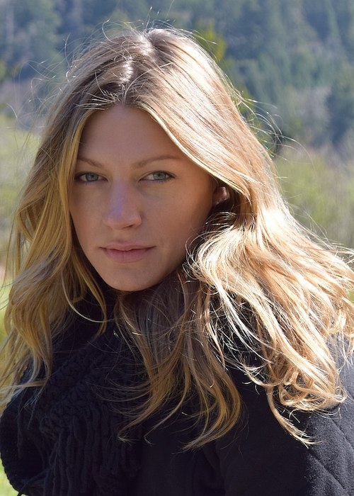 Jes Macallan portrait of 2016