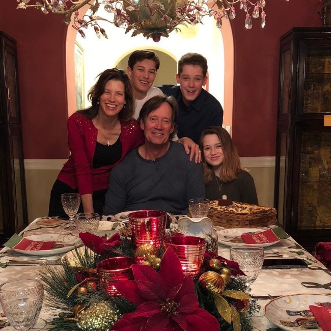 Kevin Sorbo with his whole family as seen in December 2018