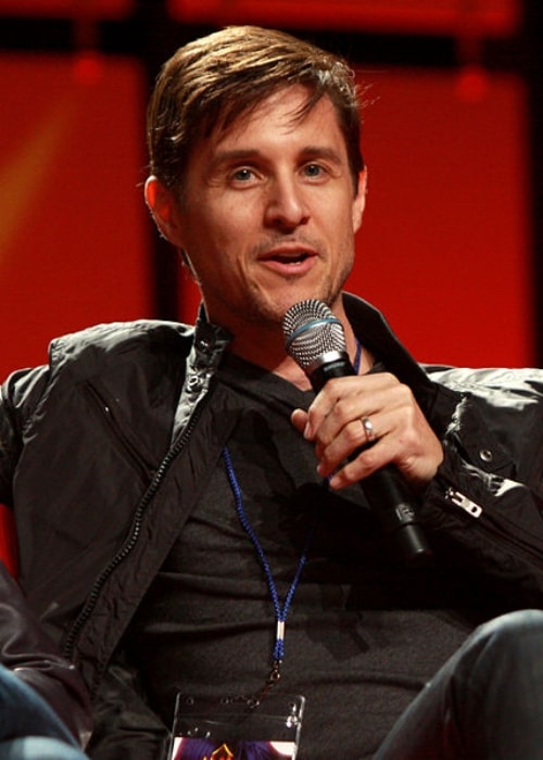 Yuri Lowenthal as seen at the Phoenix Comicon in Phoenix, Arizona in May 2013