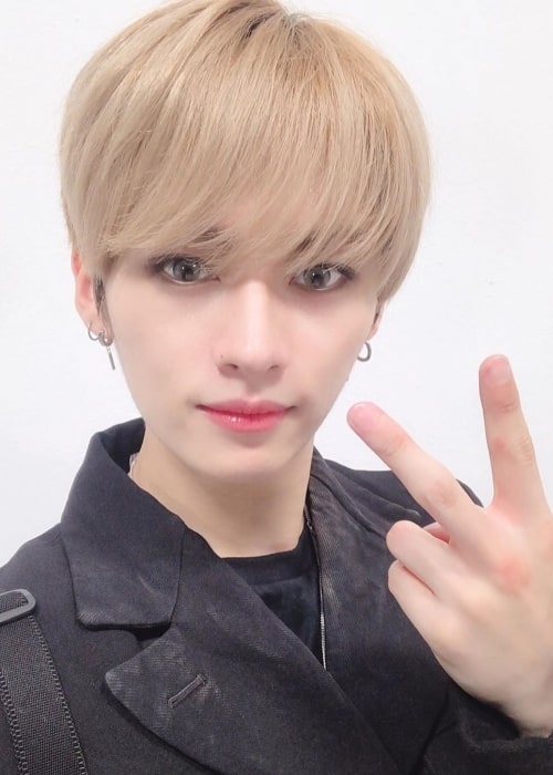 Lee Know as seen while taking a selfie in July 2019