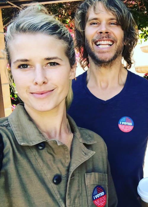 Sarah Wright Olsen and Eric Christian Olsen in a selfie in November 2018