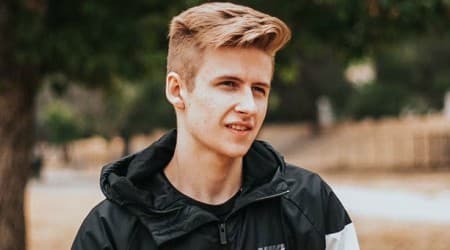 Symfuhny Height, Weight, Age, Body Statistics