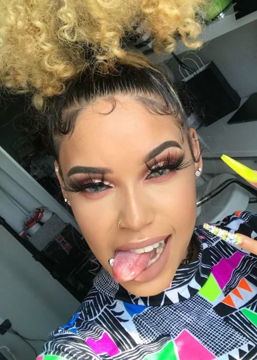 Vanessa Lynn in an Instagram selfie as seen in May 2019