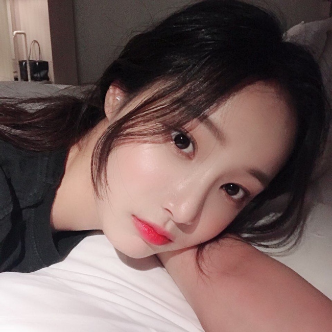 Yeonwoo as seen in a selfie in February 2019