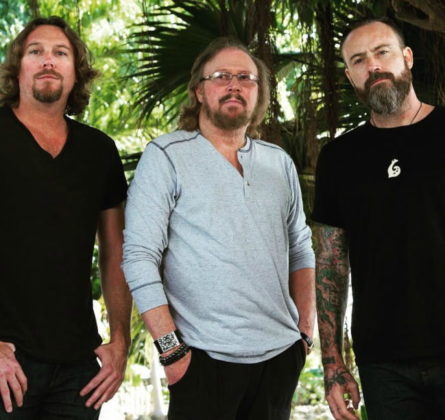 Barry Gibb Height, Weight, Age, Spouse, Family, Facts, Biography