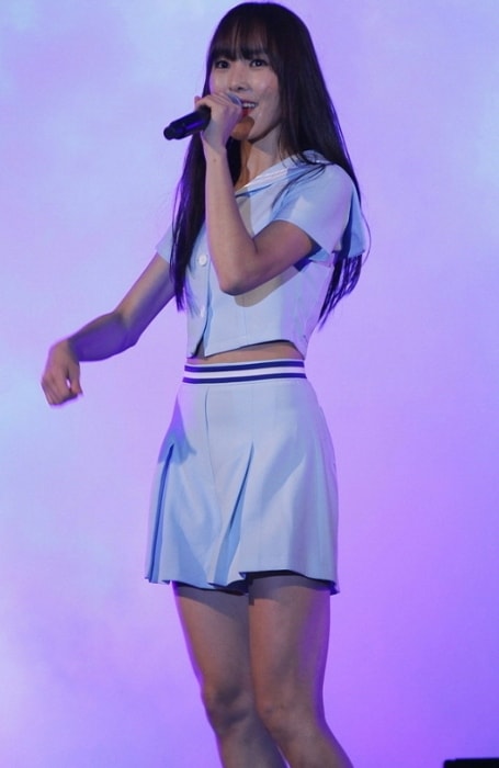 Choi Yu-na (Yuju) as seen in a picture while performing in an event in October 2015