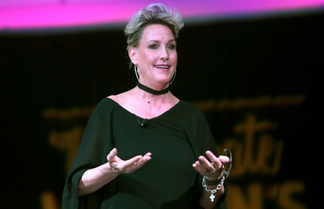 Erin Brockovich speaking at the 2016 Arizona Ultimate Women's Expo at the Phoenix Convention Center